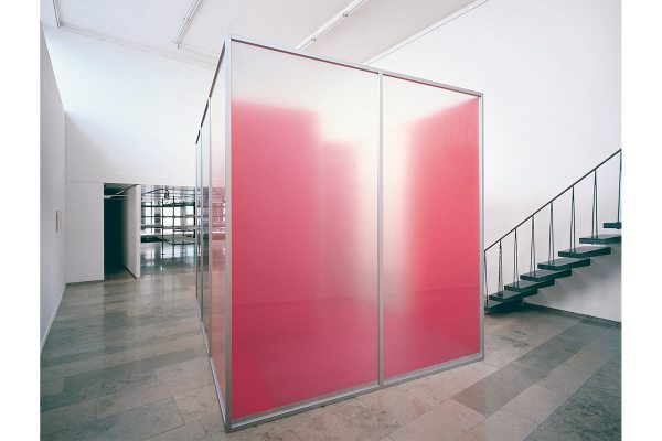 Rita Rohlfing, Installation Art, Color Space, Farbraum, 2000, Acrylglas, Aluminium, Lackfarbe, Profile, 306 x 421 x 282 cm