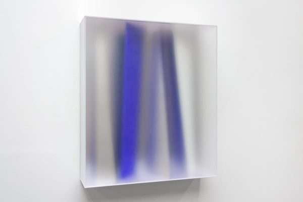Rita Rohlfing, Color Space Object, IMMATERIAL BLUE SPACE, 2015, Acrylglas, Acrylfarbe, 100 x 87,5 x 22 cm