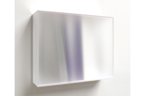 Rita Rohlfing, Color Space Object, crystal space, 2013, Acrylglas, Acrylfarbe, 40 x 50 x 14 cm